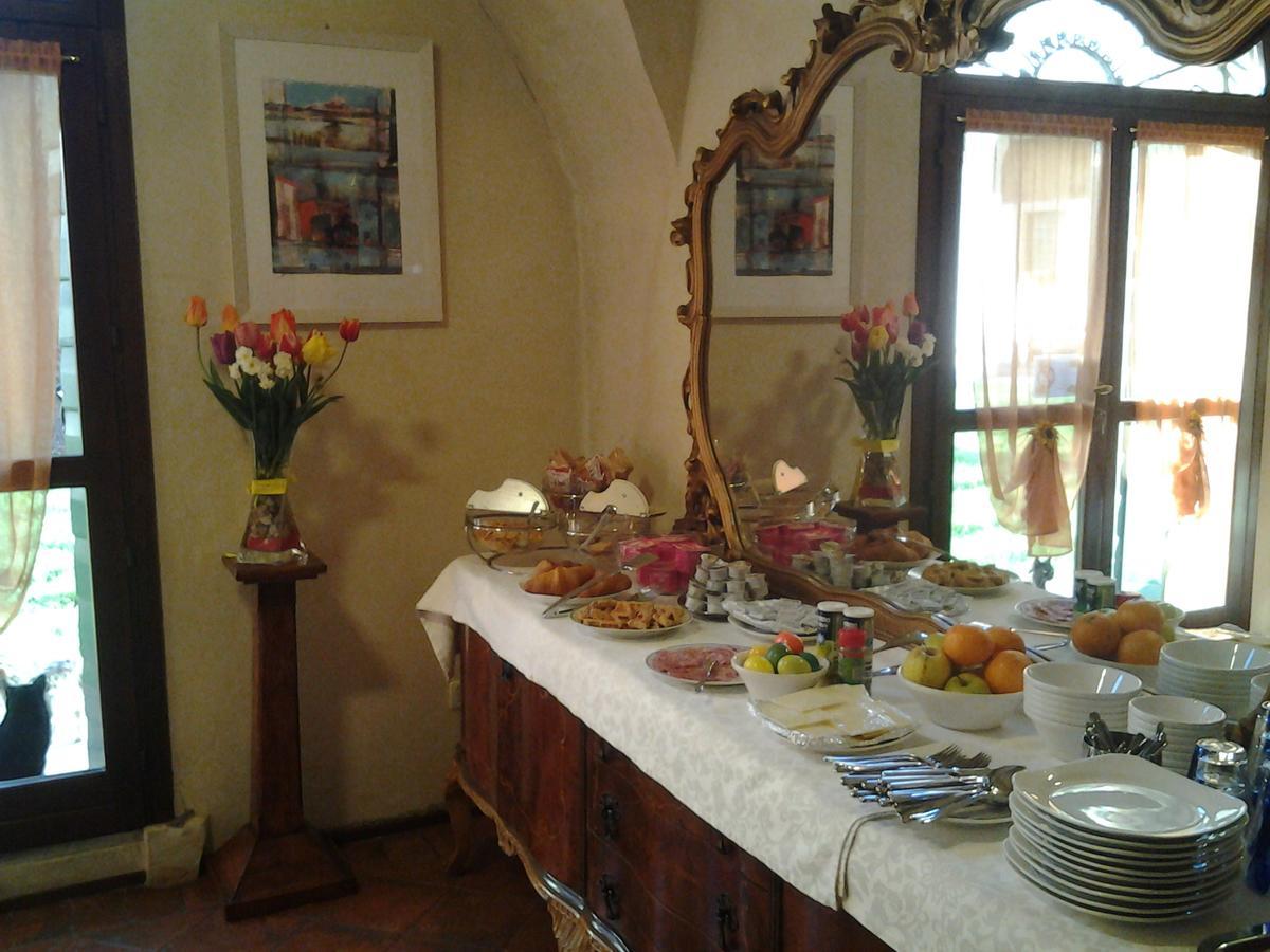 Hotel La Corte Correzzola エクステリア 写真
