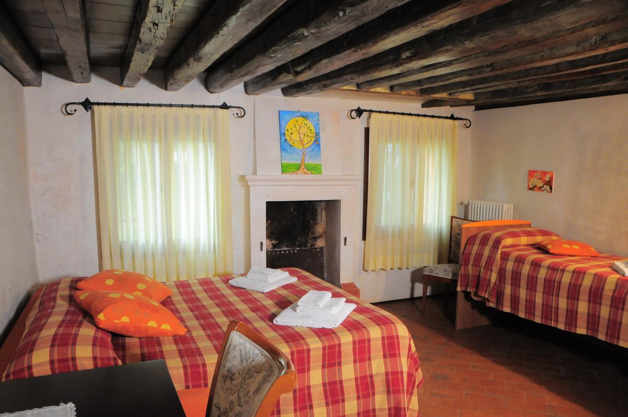 Hotel La Corte Correzzola エクステリア 写真