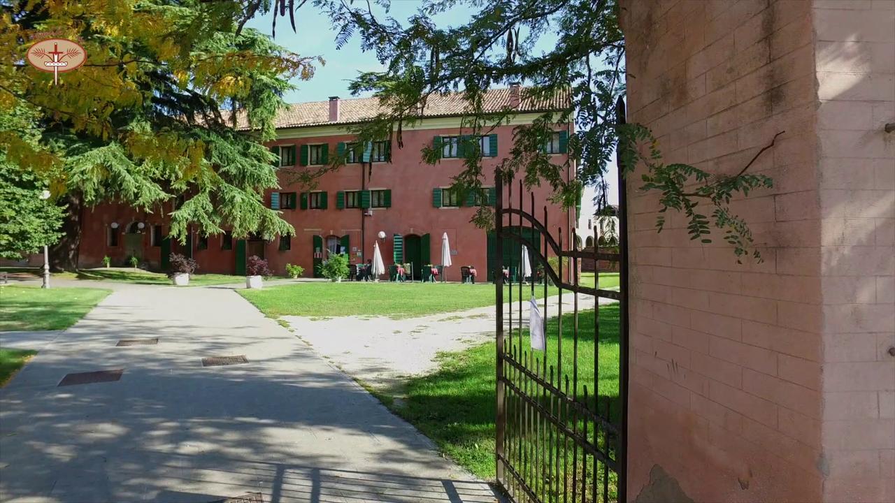 Hotel La Corte Correzzola エクステリア 写真